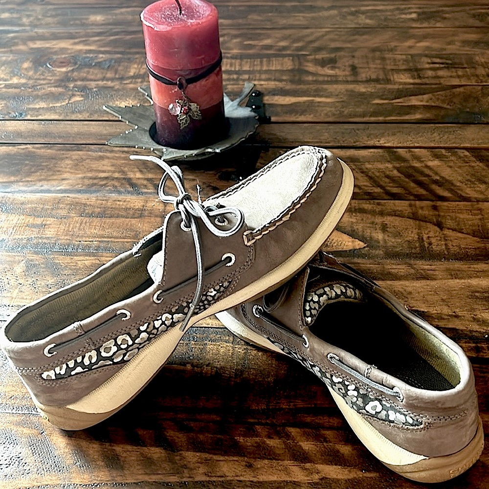 Sperry Topsiders Metallic Floral Pattern Women’s Size 9.5